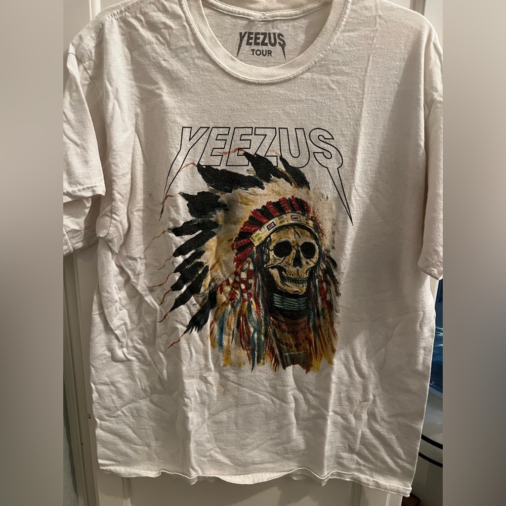 Yeezy White and Black Short Sleeve Tee with Graphic Design